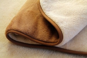 одеяло из верблюжьей шерсти